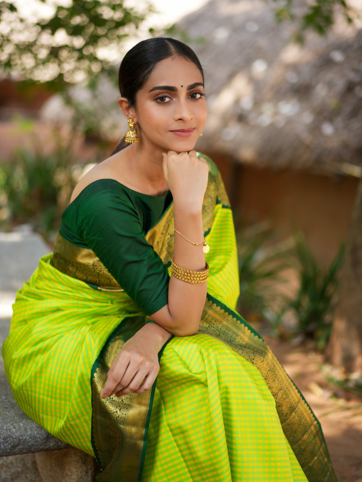 silk-saree-in-bottle-green-fancy-blouses-saree-designs-party-wear