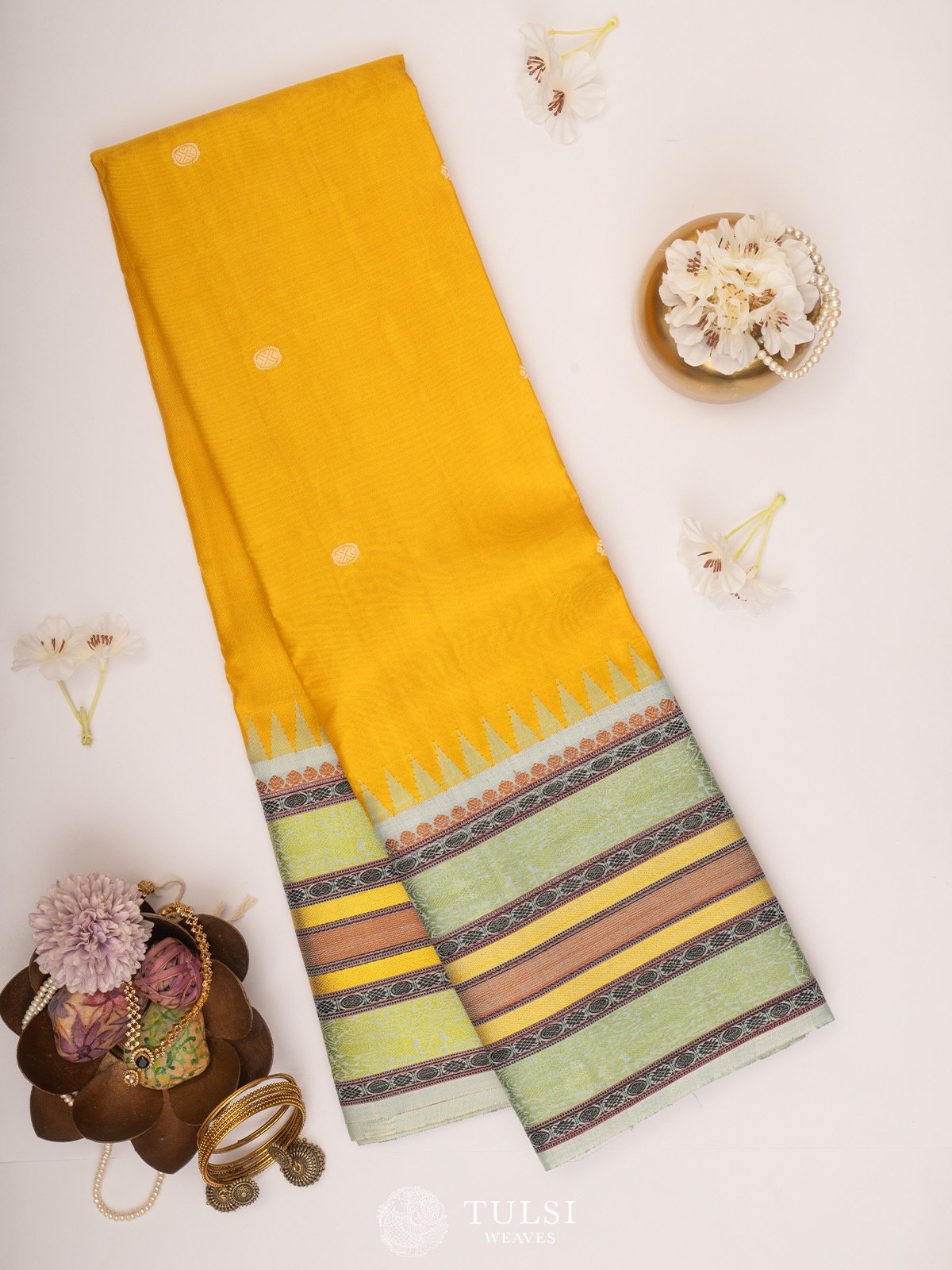 Yellow Kanjeevaram Pattu Pett Silk Saree