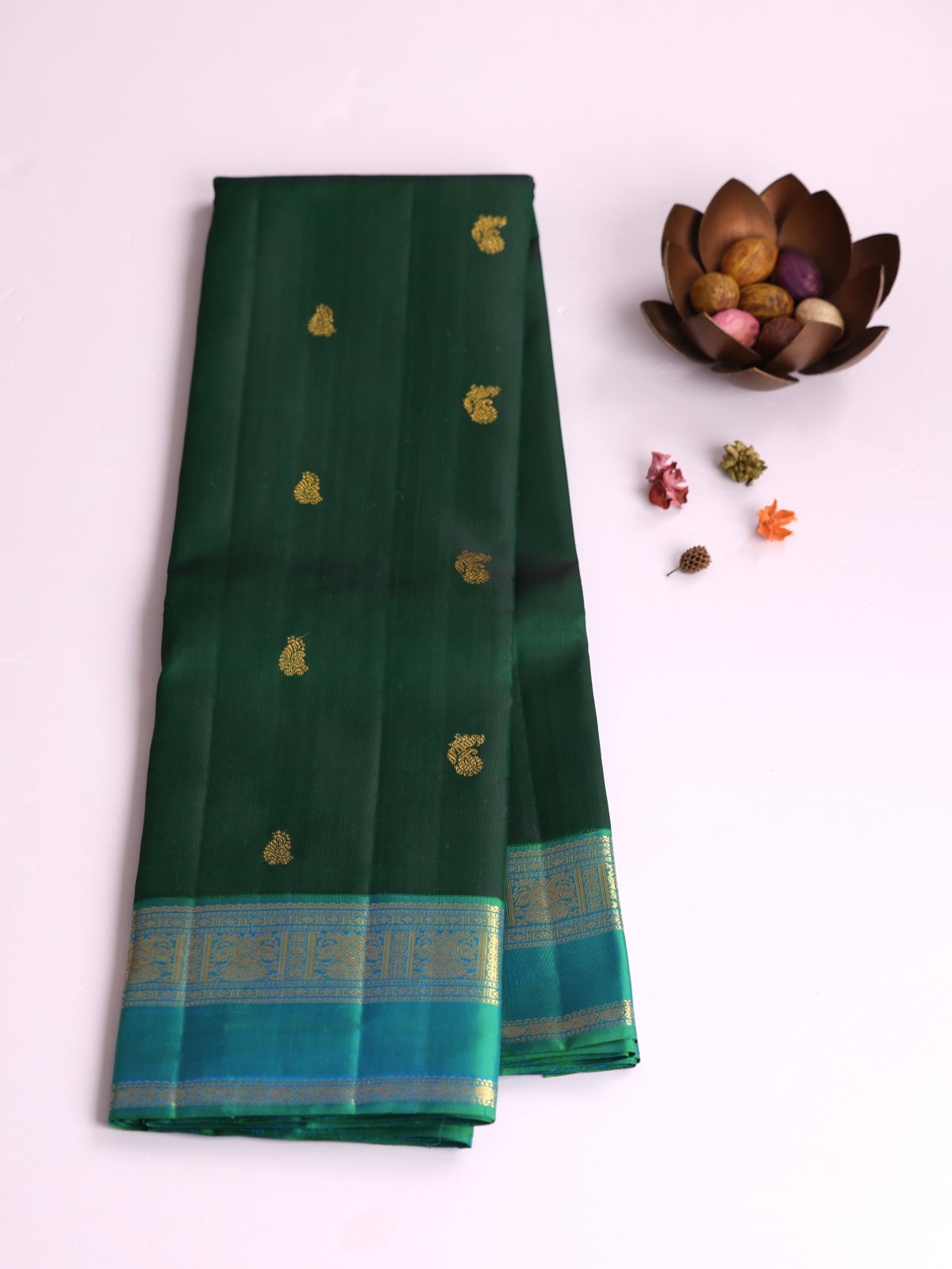 Bottle Green Kanjeevaram Silk Saree with Mayil Kazhuthu Border