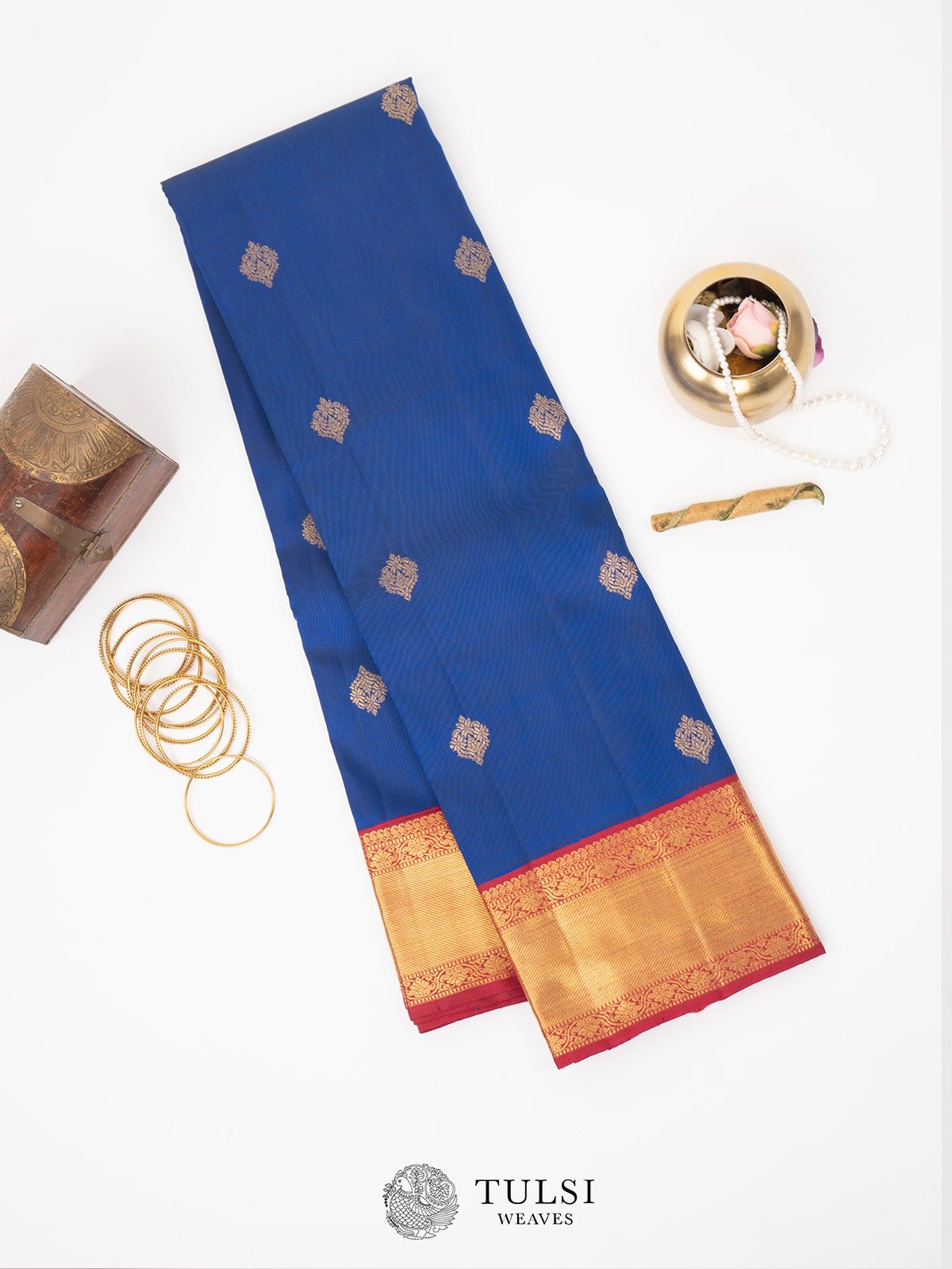 Dark Blue Kanjeevaram Silk Saree with Red Border