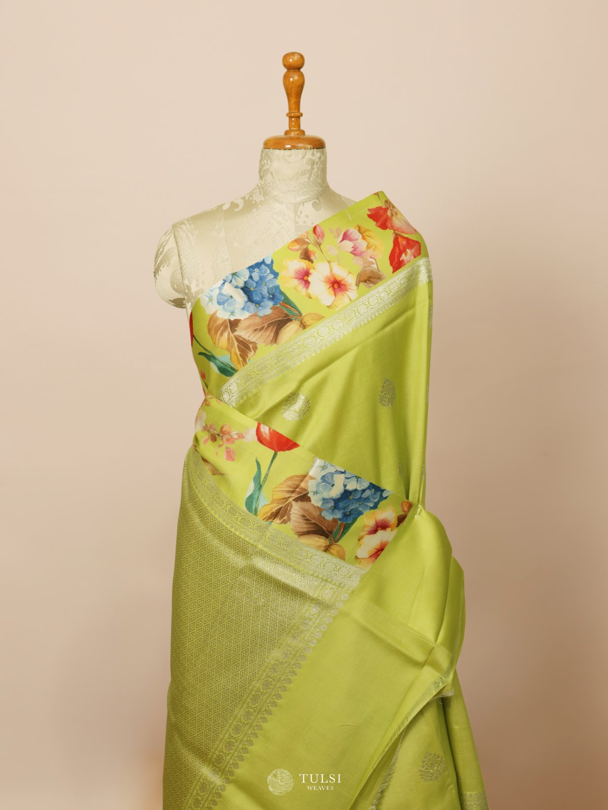 Green Banaras Tussar Georgette Silk Saree With Satin Border