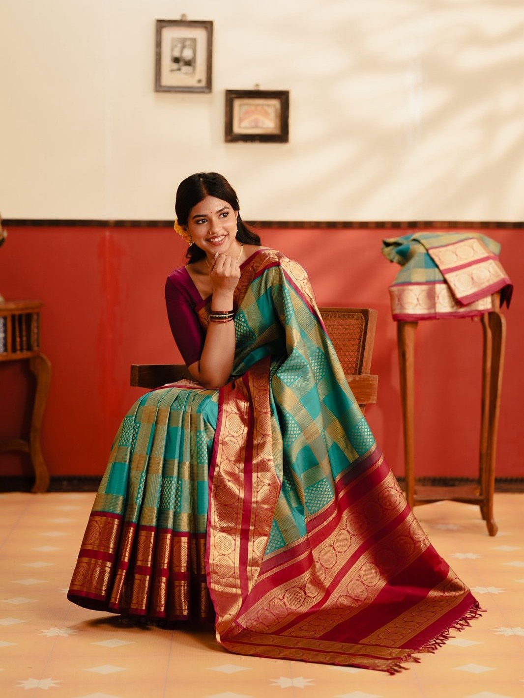 Peacock blue Kanjeevaram Saree With Purplish Araku Border
