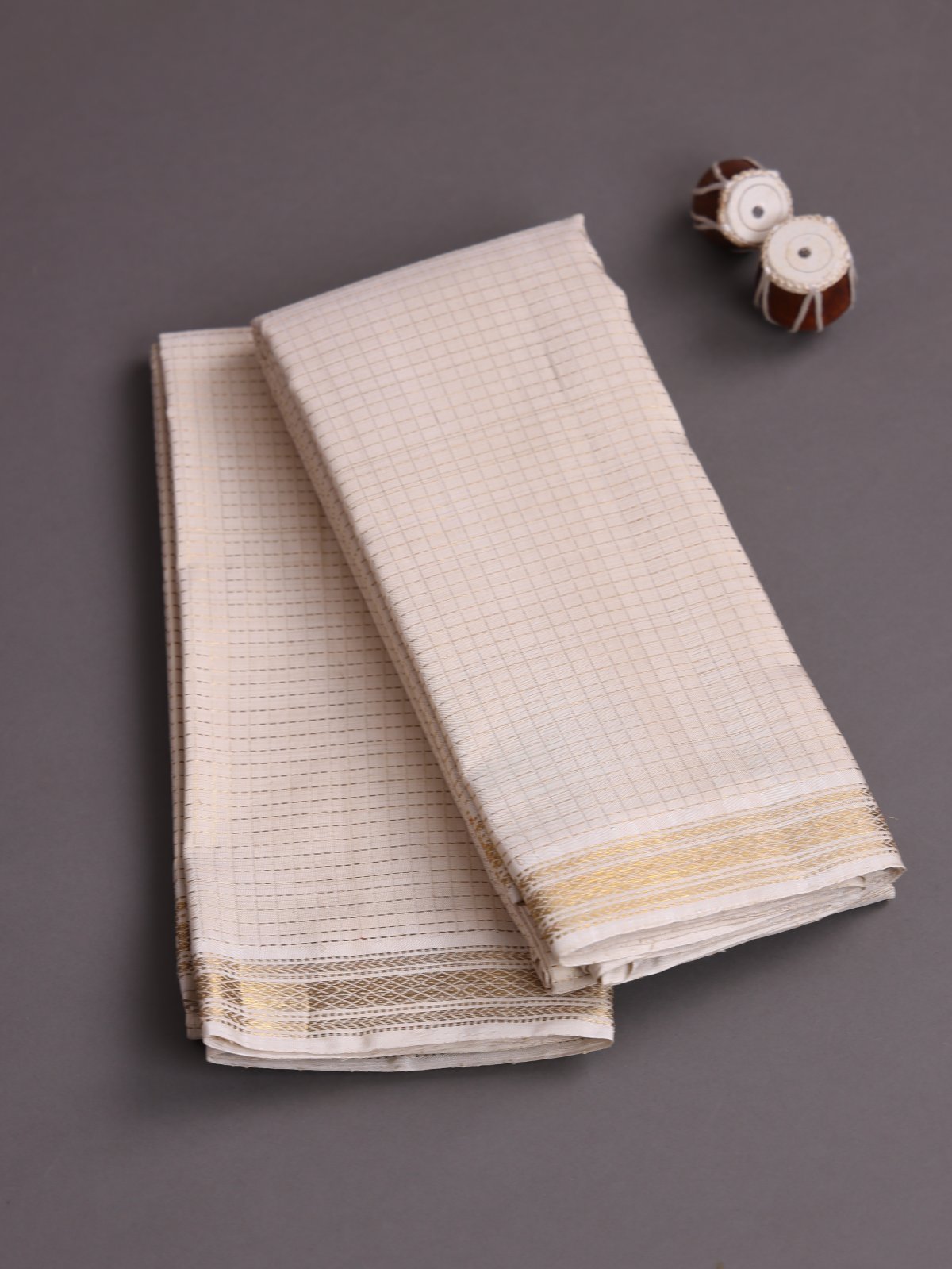 Beige Zari Checked Silk Dhoti And Vasthram with Zari Border