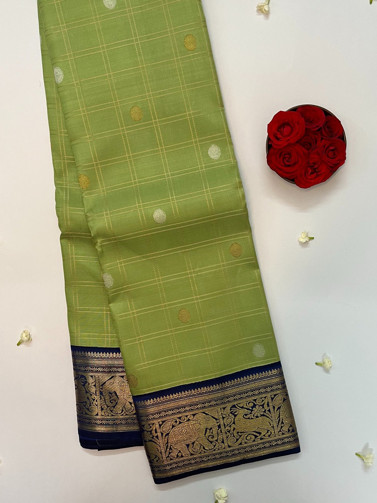 Checked Green Kanjeevaram Silk Saree With Blue Border