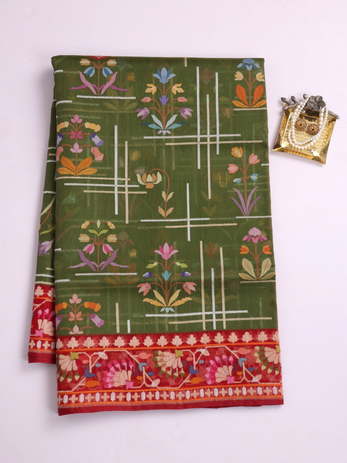 Mehndi Green Kora Jamdani Silk Saree With Red Border