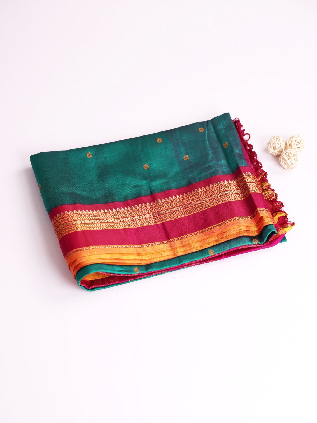 Peacock Green Silk Cotton Saree With Araku Border