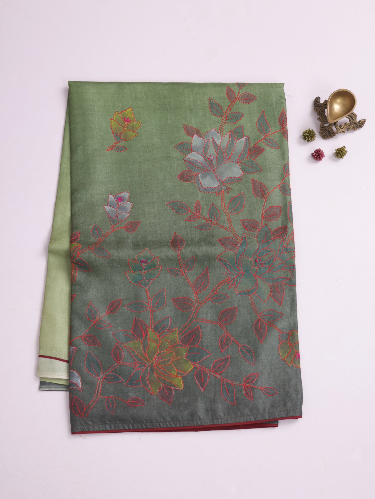 Green Ombre Printed Tussar Silk Saree With Kantha Embroidery 