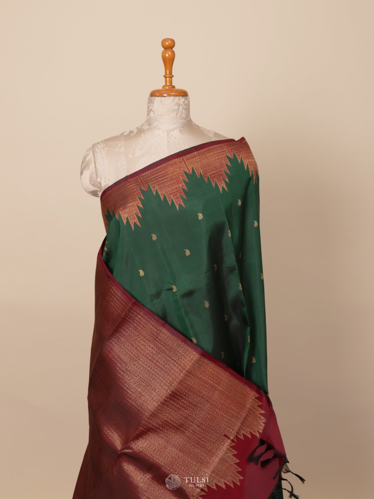 Green Kanjeevaram Silk Saree With Turning Border