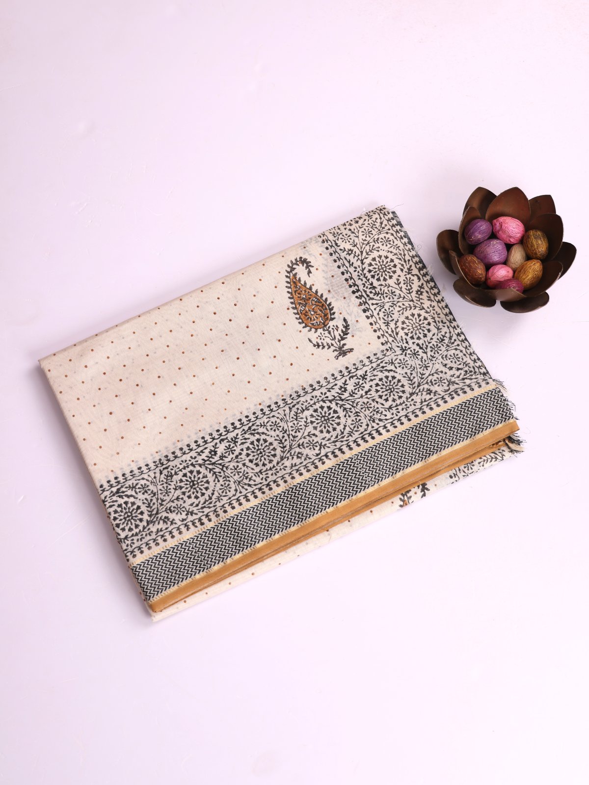 Off- White Maheshwari Cotton saree