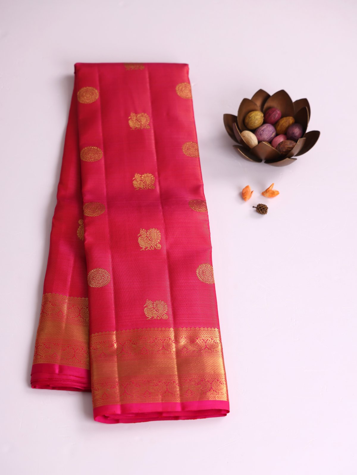 Reddish Pink Zari Striped Kanjeevaram Silk Saree With Zari Border