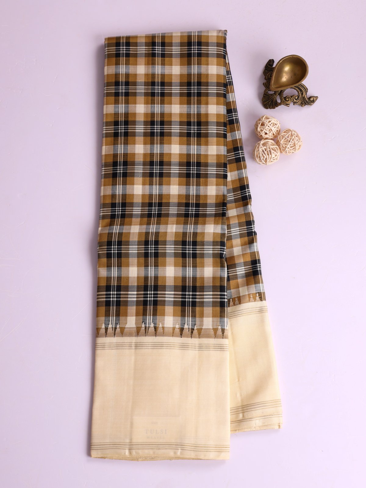 Tri Color Checked Kanjeevaram Silk Saree With Cream Bodi Border