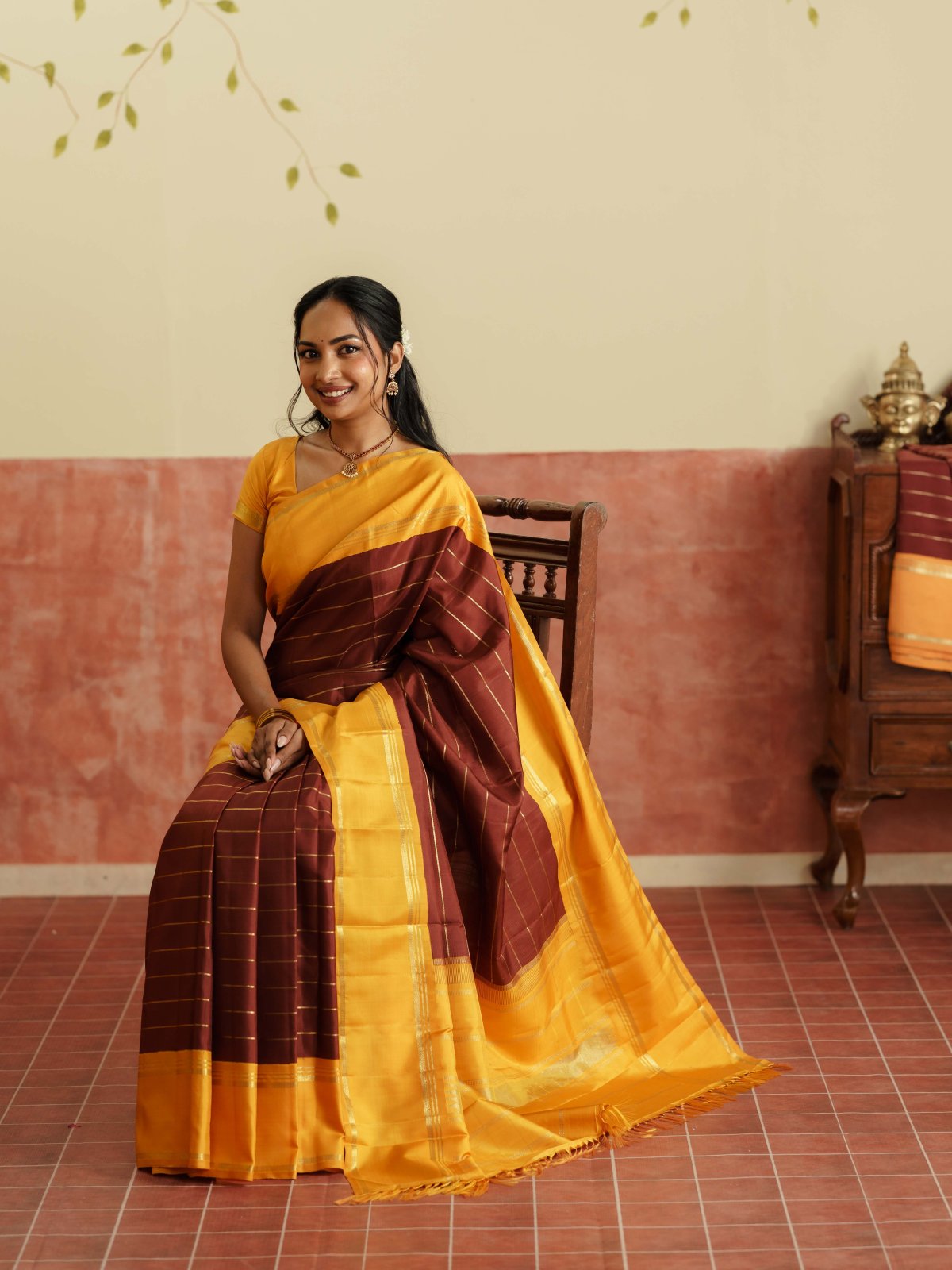 Vintage 90 - Brown Veldhari Kanjeevaram Silk Saree With Mambalam Yellow Border