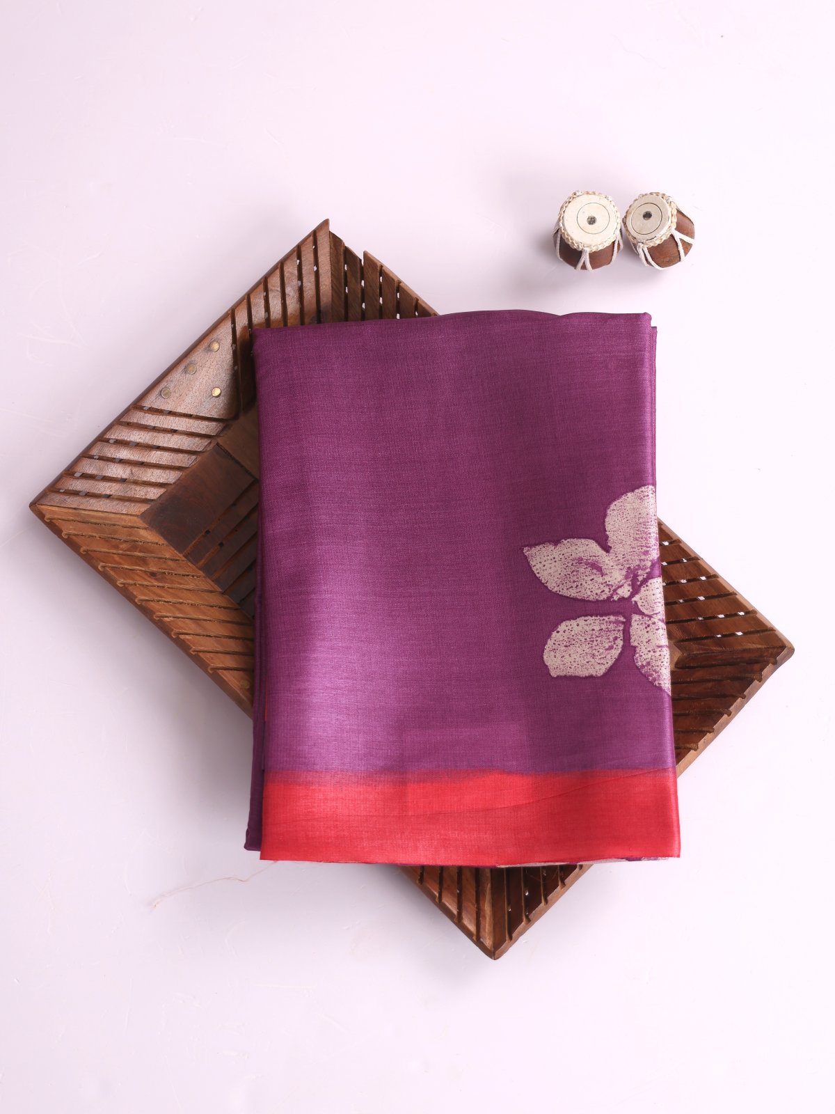 Light Purple Printed Tussar Silk Saree With Coral Pink Border