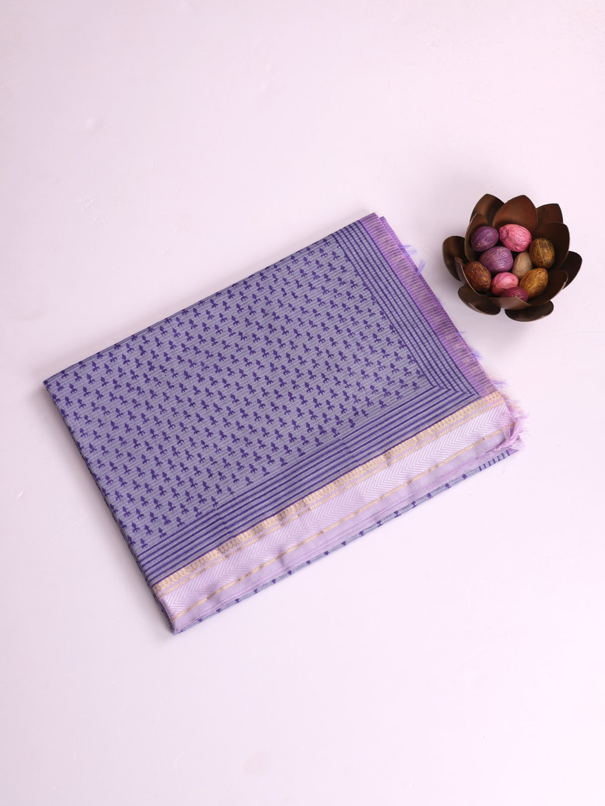 Light Bluish Grey Maheshwari Cotton Saree