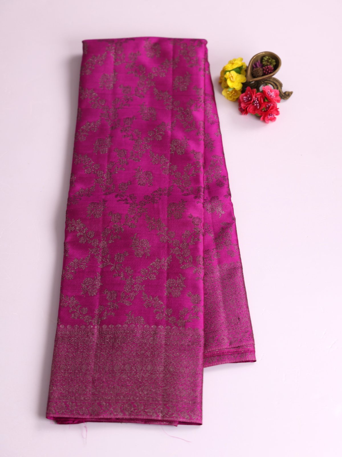 Magenta Pink Kanjeevaram Silk Saree With Antique Zari