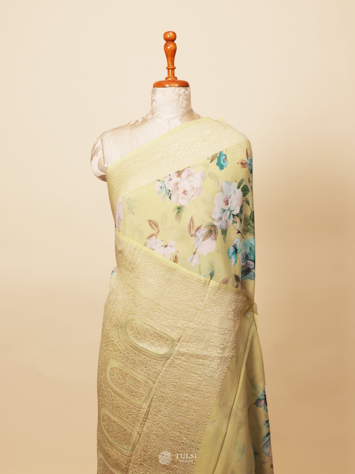 Light Green Floral Printed Georgette Silk Saree With Woven Border