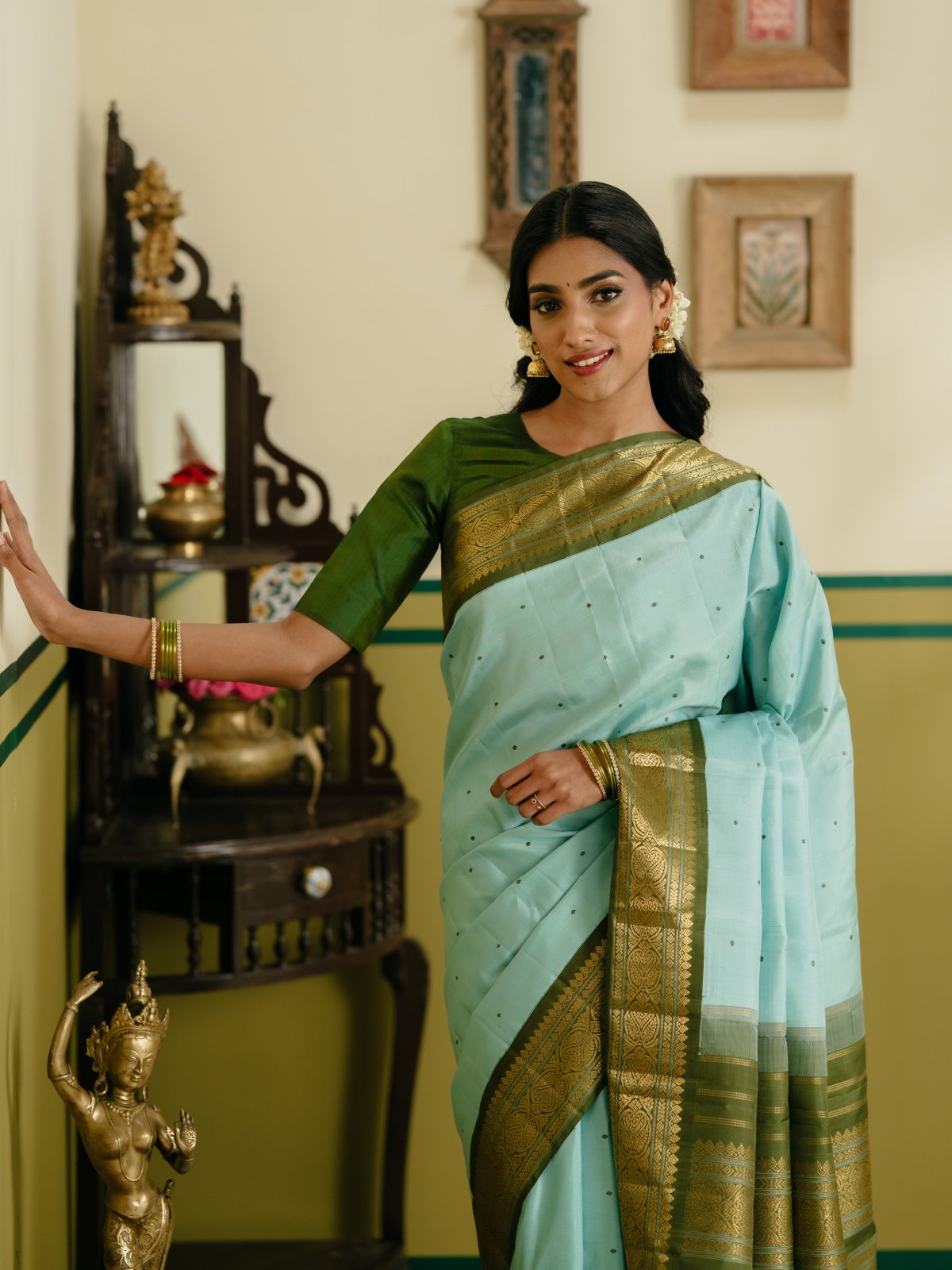 Vintage 39 - Light Blue Kanjeevaram Silk Saree With Mehndi Green Border