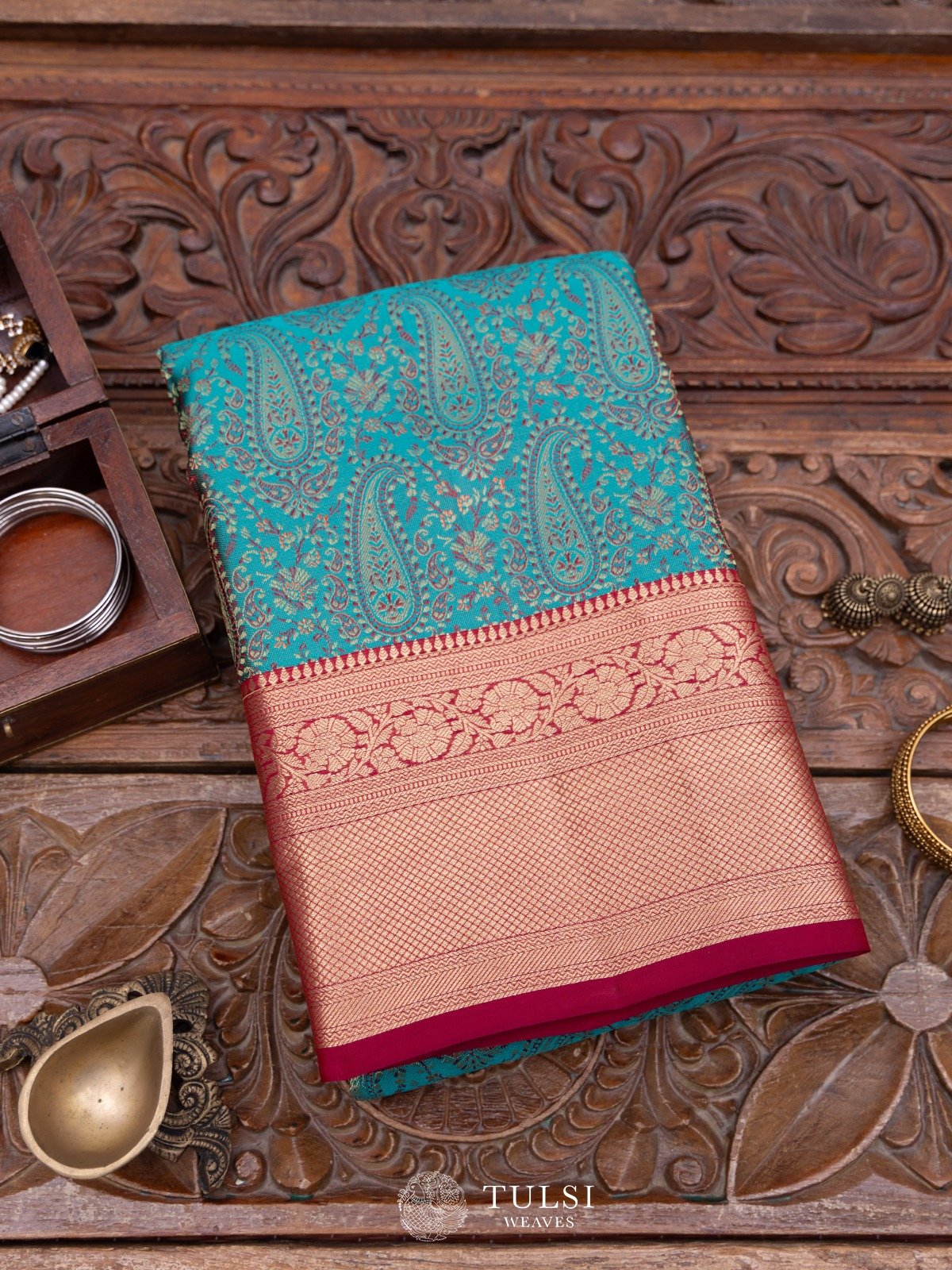 Teal Green Tanchoi Silk Saree