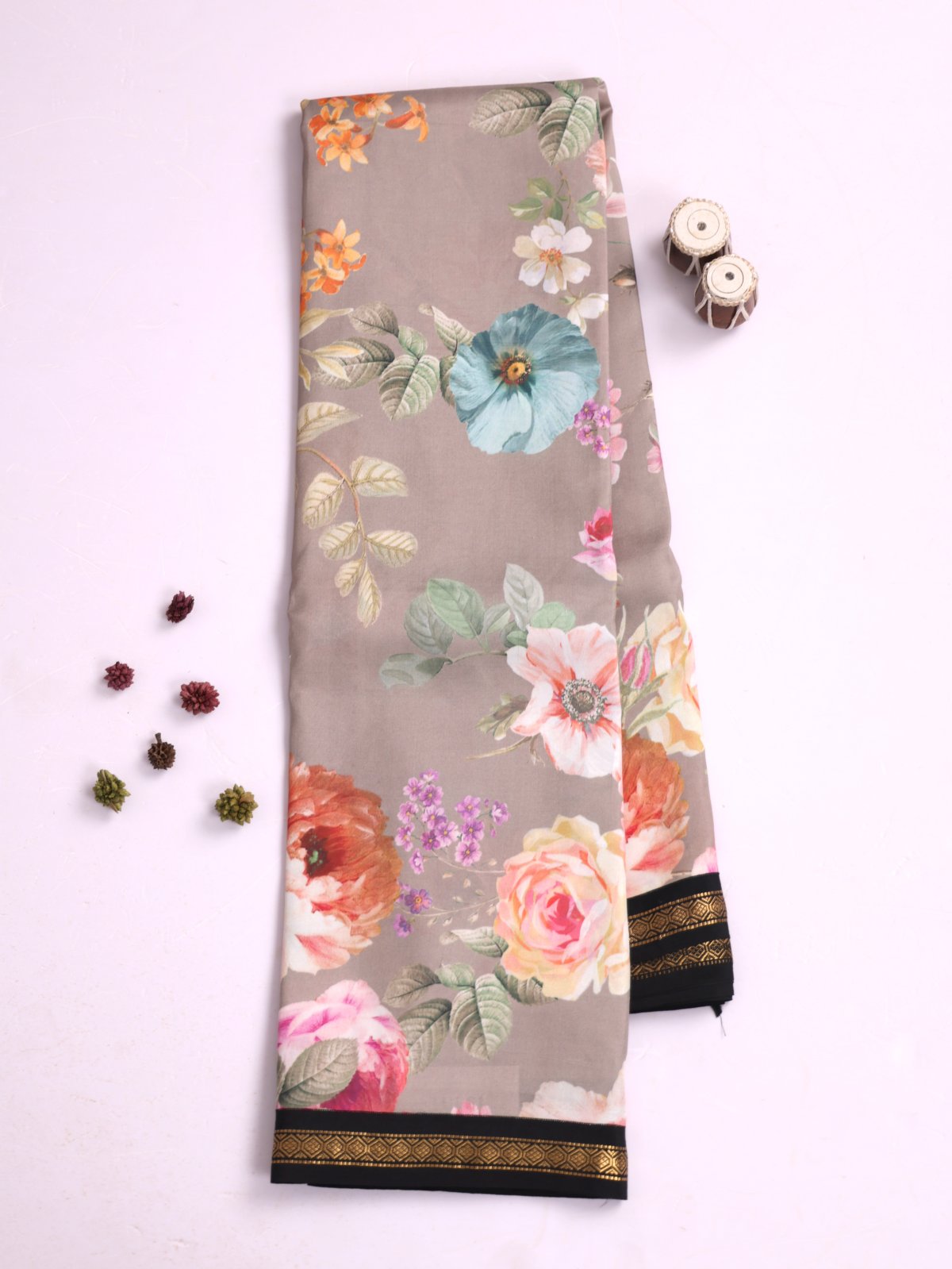 Light Grey Printed Kanjeevaram Silk Saree With Black Border 