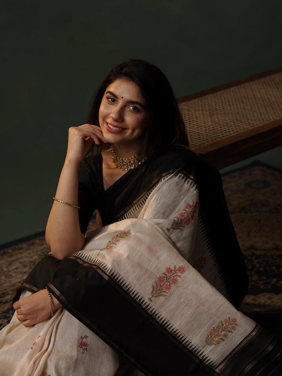 White Block Printed Linen Kanjeevaram Silk Saree 