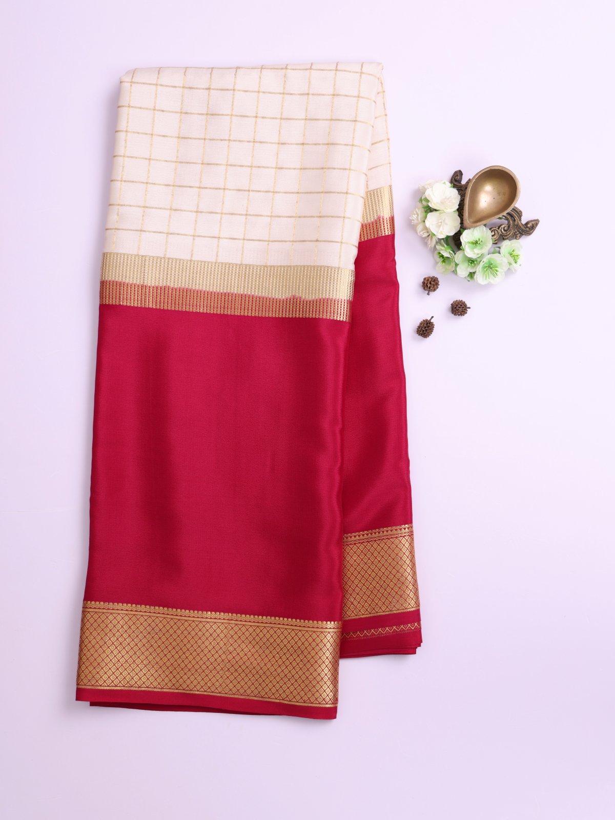 Off- White Zari Checked Mysore Silk Saree With Reddish Pink Border