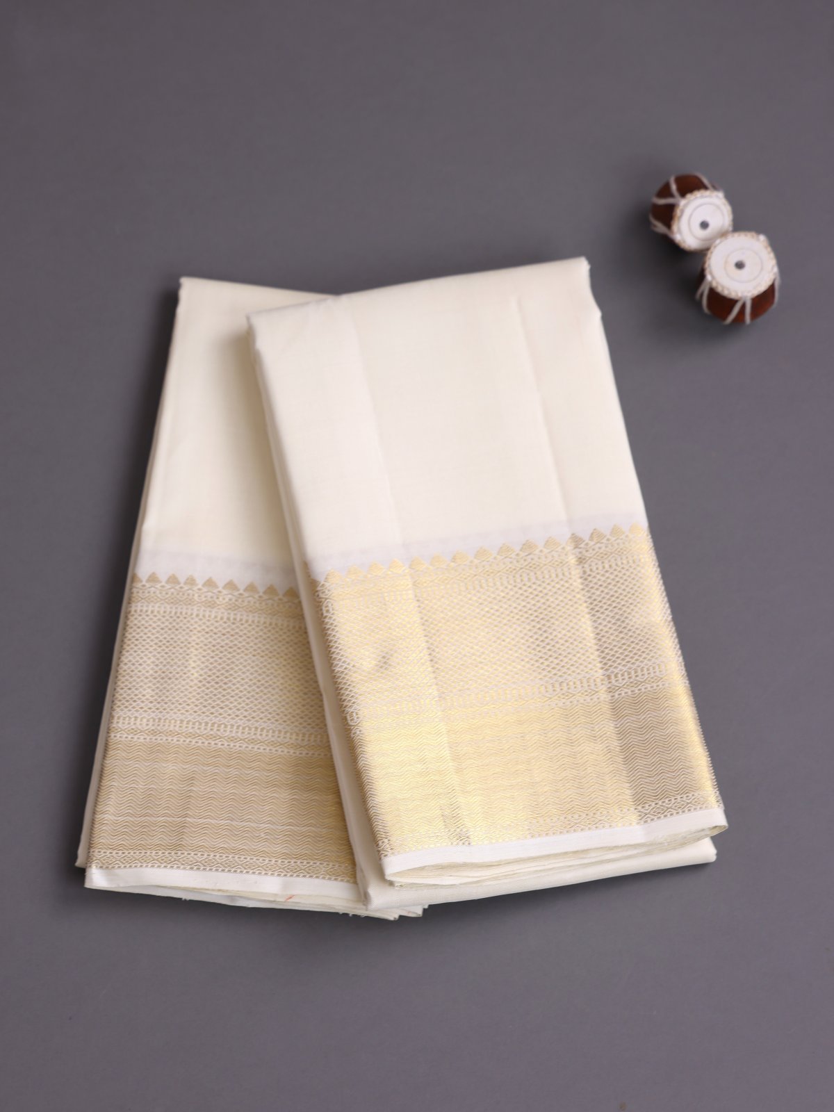 Off-White Silk Dhoti And Vasthram with Zari Border