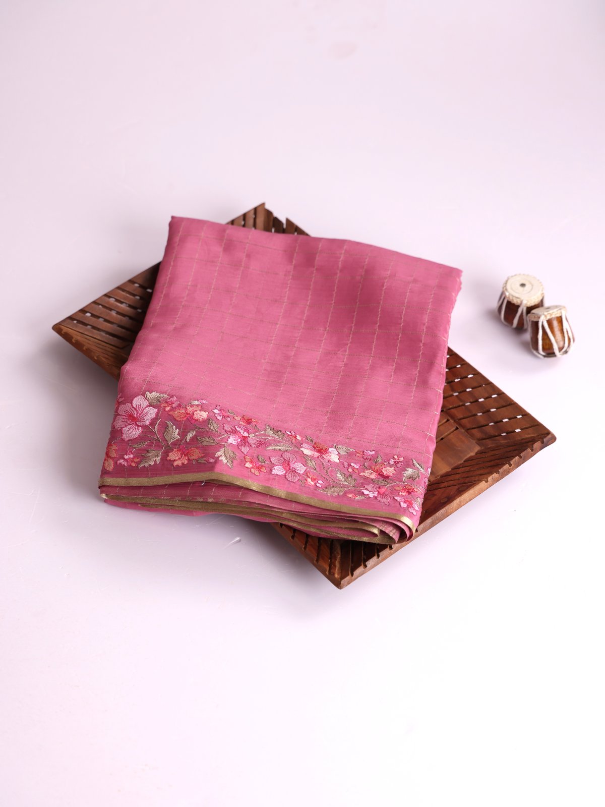 Pink Zari Checked Mysore Crepe Silk Saree With Embroidered Border
