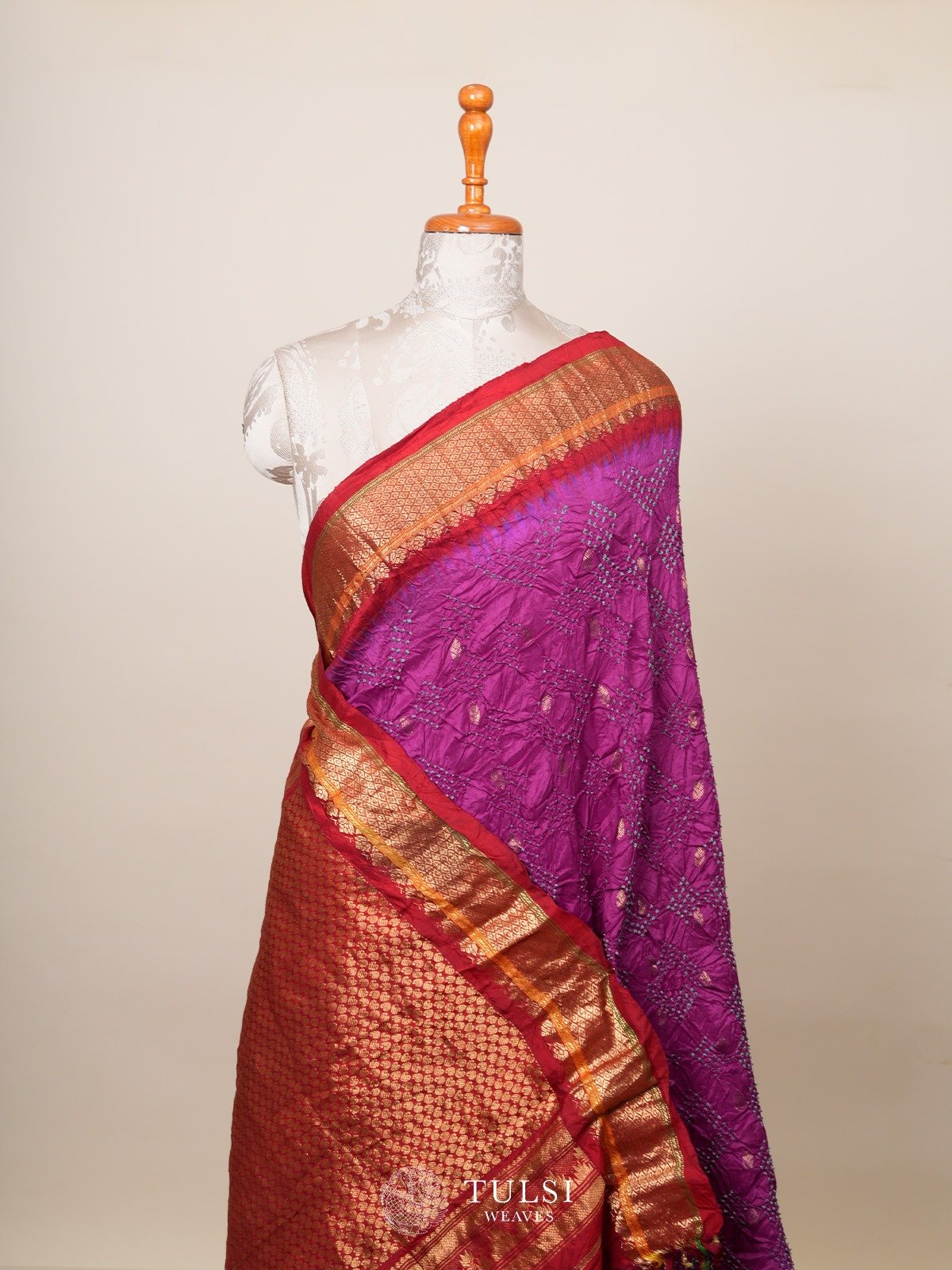 Purple Gadwal Silk Saree with Bandhini 