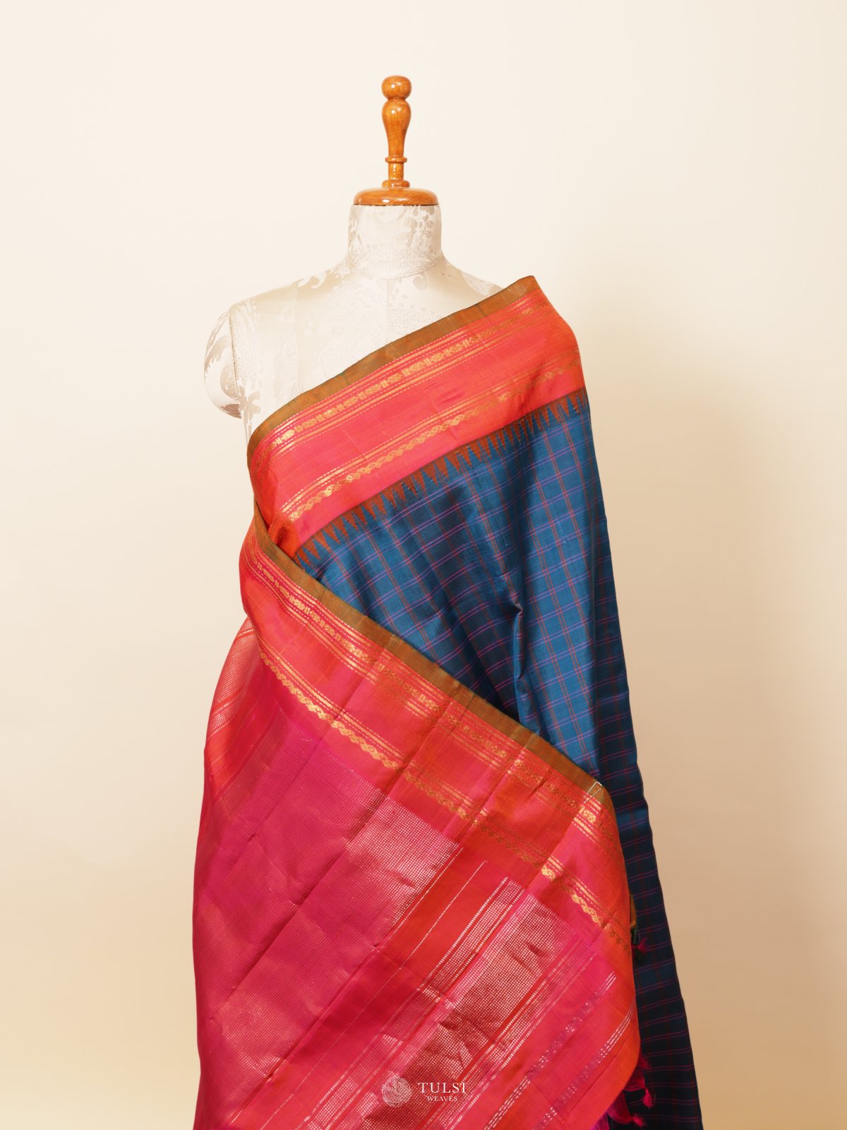 Peacock Blue Checked Gadwal Rani Pink Border Silk Saree