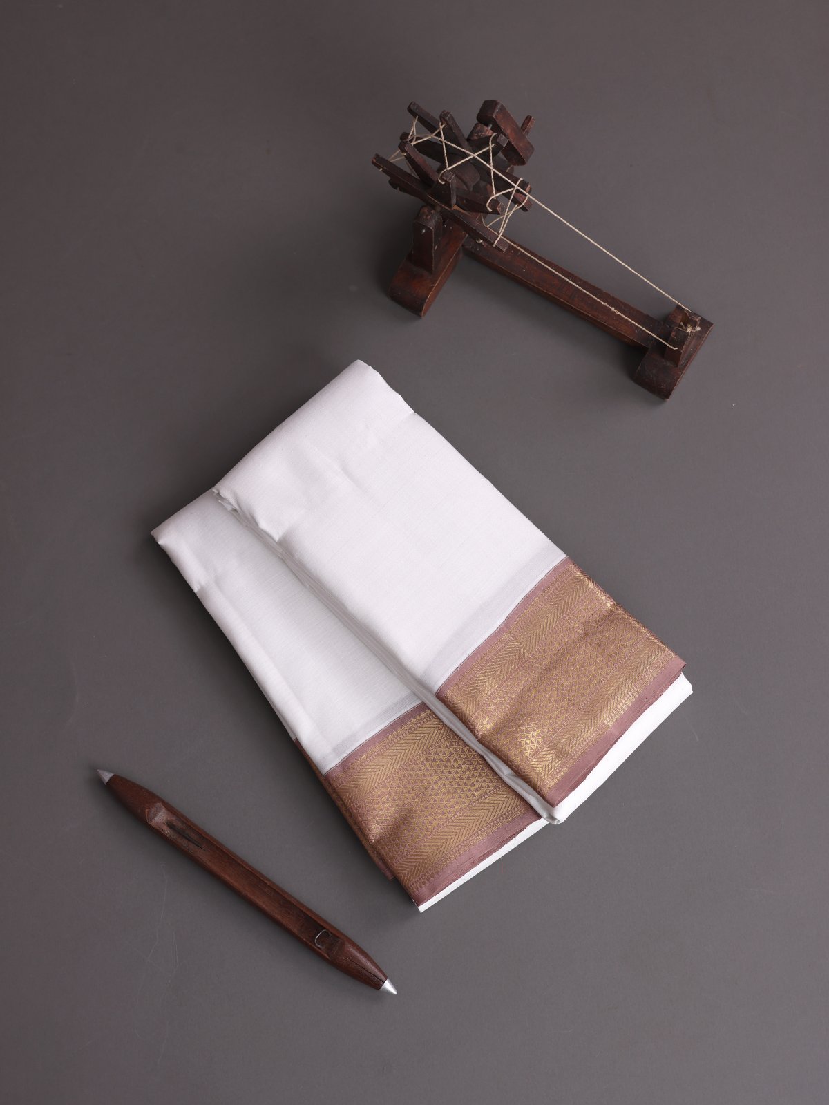 White Silk Dhoti And Vasthram With Brown Zari Border 