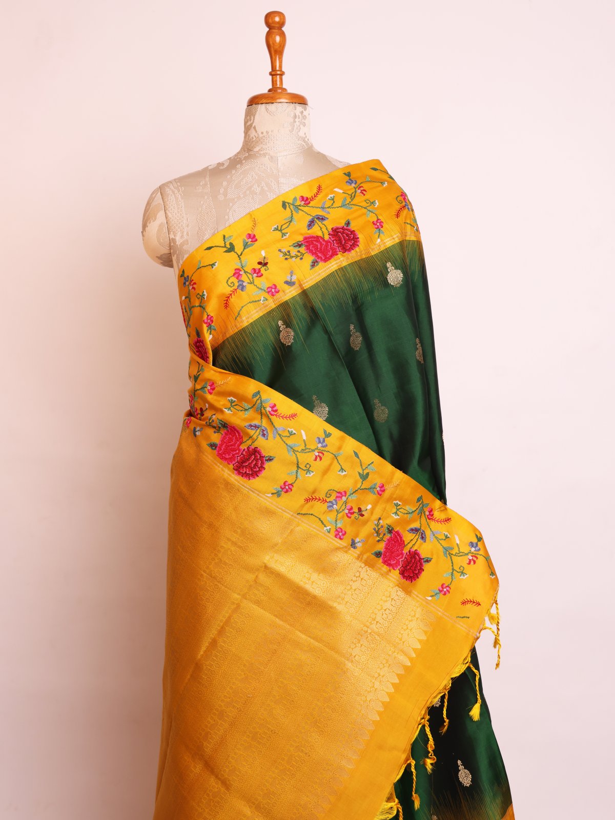 Green Soft Silk Saree With Cross-Stitch Embroidered Border