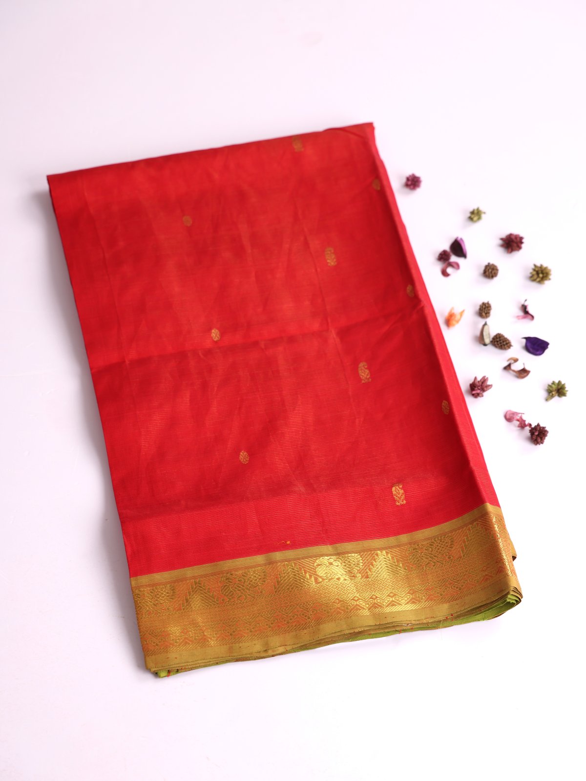Red Vairaoosi Silk Cotton Saree With Zari Border