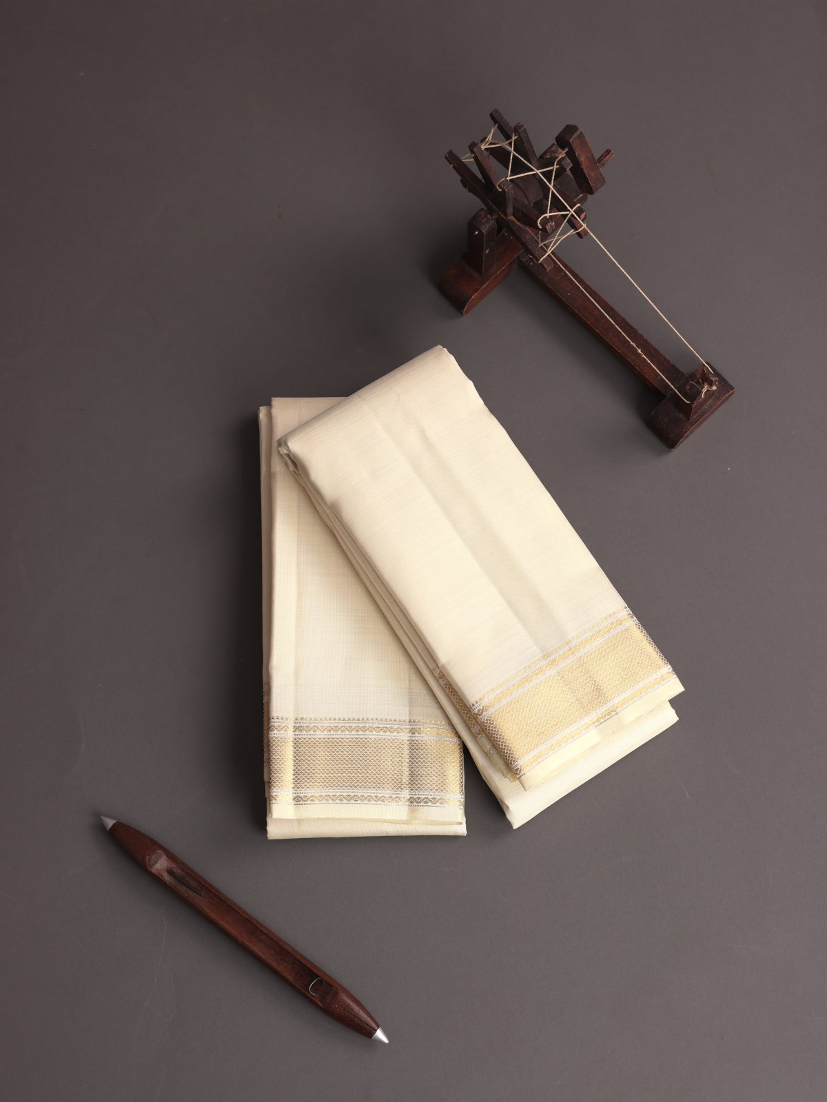 Cream Silk Dhoti And Vasthram With Zari Border