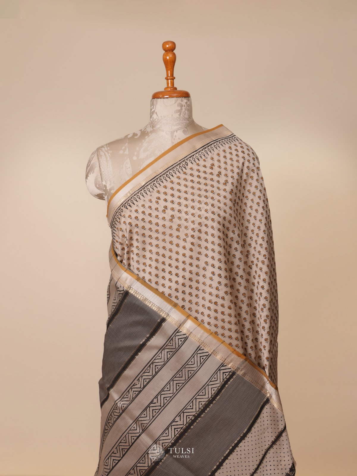 Beige Handblock Printed Maheshwari Cotton Saree