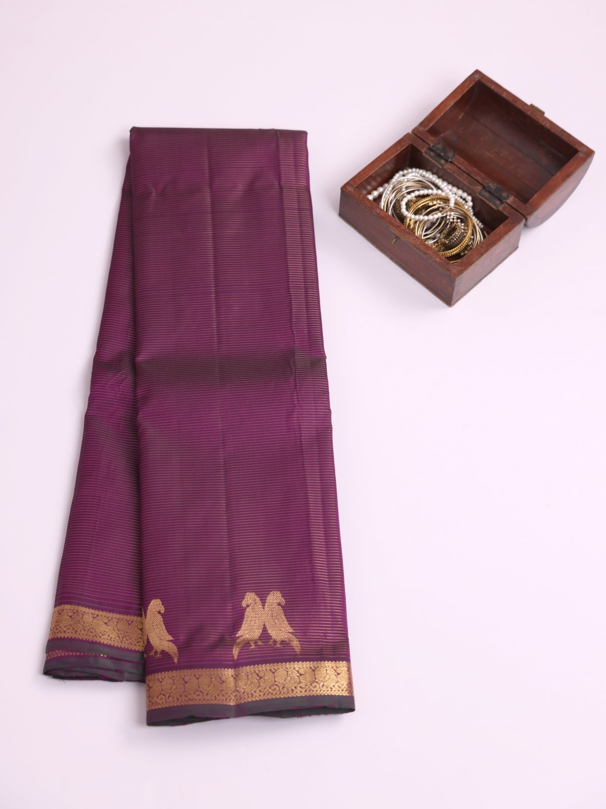 Dark Purple Vaira Oosi Kanjeevaram Silk Saree