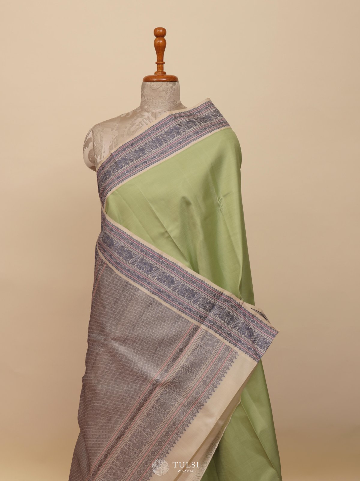 Pista Green Kanjeevaram Pattu Pett Silk Saree