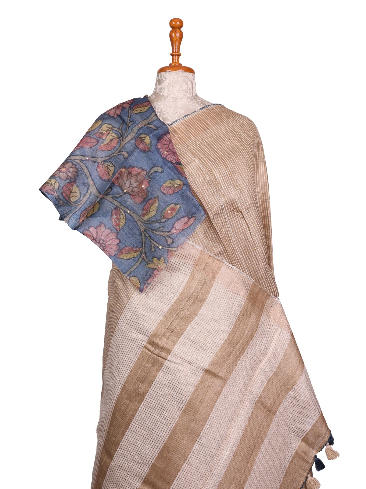 Beige Zari Checked Tussar Silk Saree With Greyish Blue Kalamkari Blouse