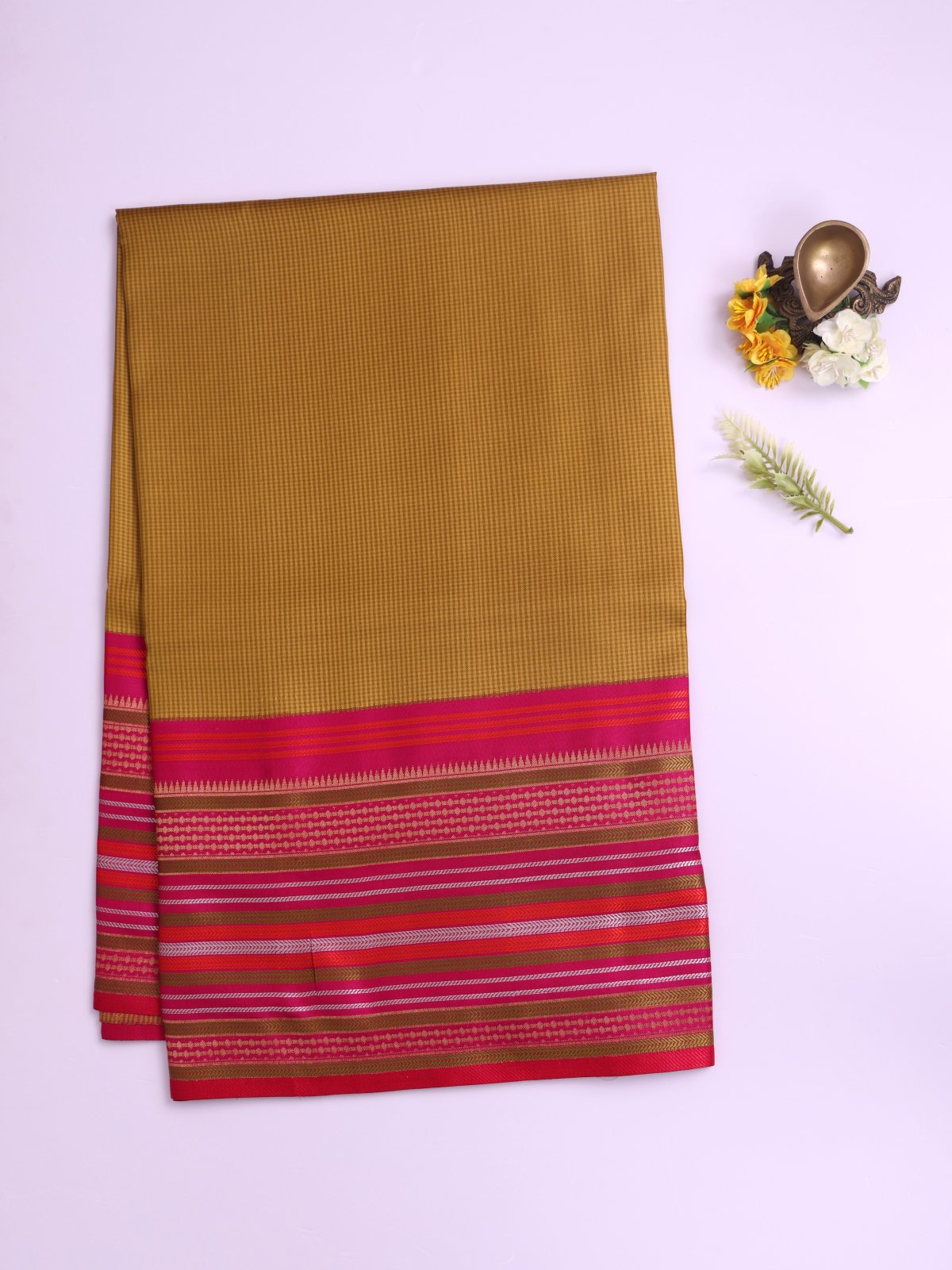 Mehendi Green and Khaki Checked Banaras Silk Saree with Pattu Pettu Border