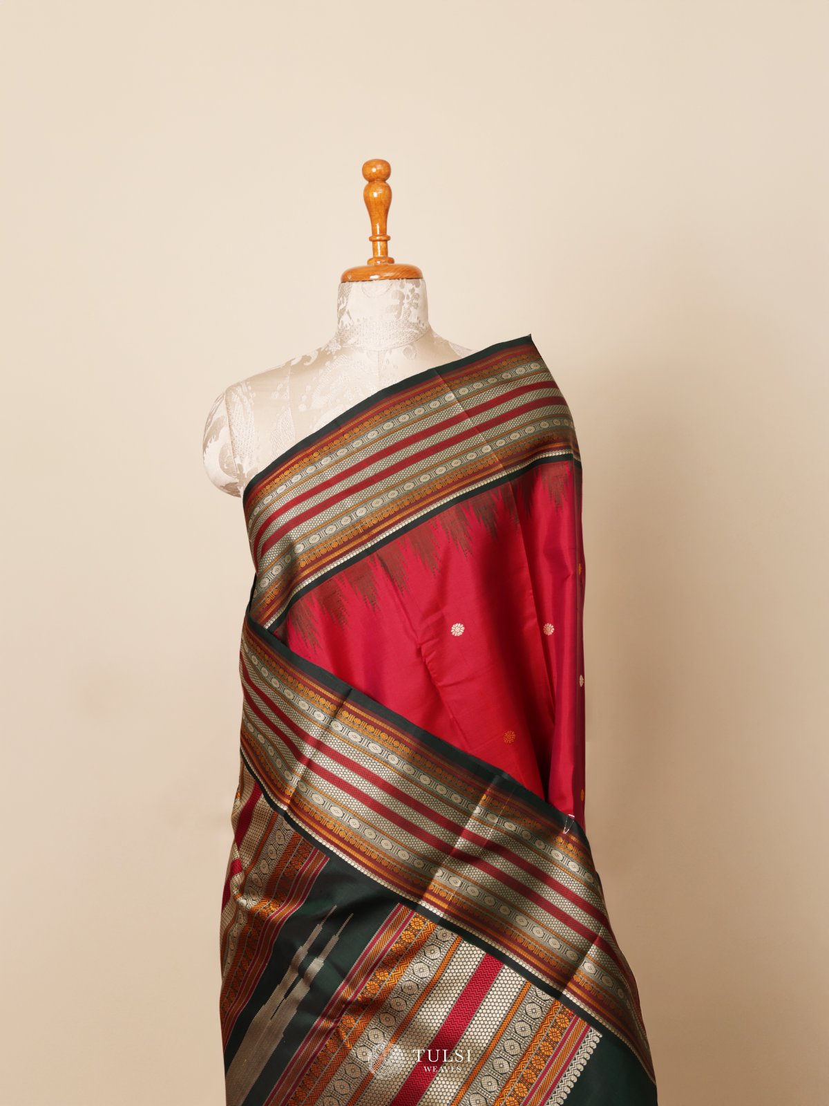 Maroon Kanjeevaram Pattu Pett Silk Saree