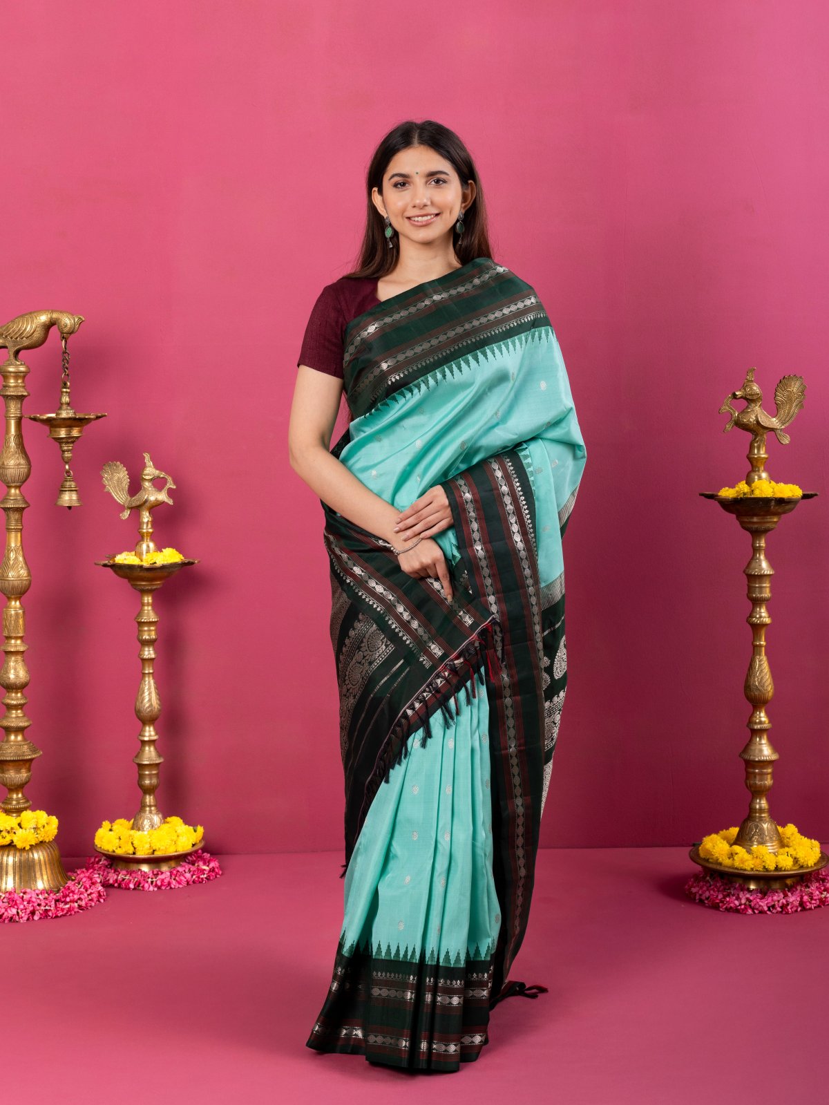 Aqua Blue Gadwal Silk Saree with Contrast Border