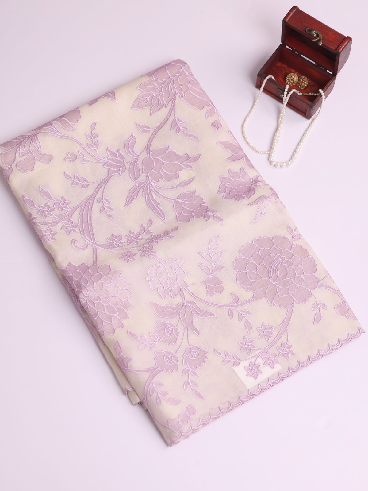 Cream Organza Silk Saree With Lavender Applique Work