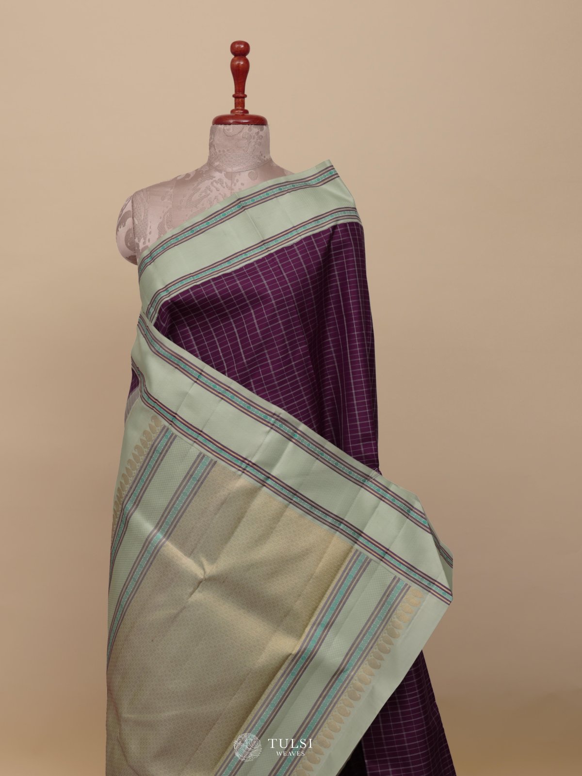 Burgundy Kanjeevaram Pattu Pett Silk Saree