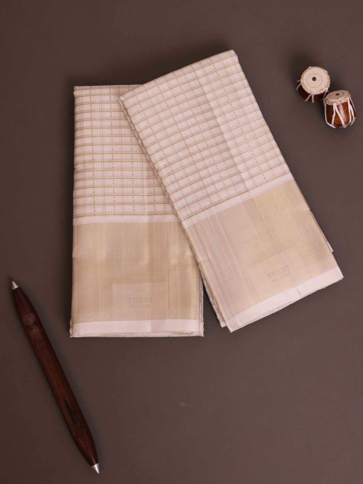 White Zari Checked Silk Dhoti And Vasthram