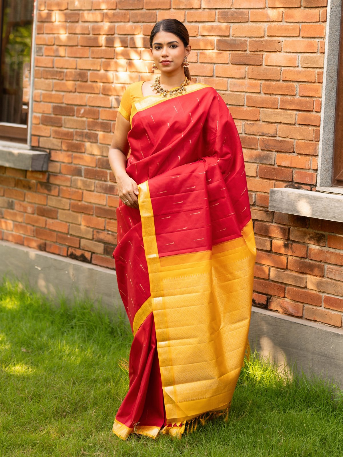 Red Kanjeevaram Silk Saree with Contrast Border 