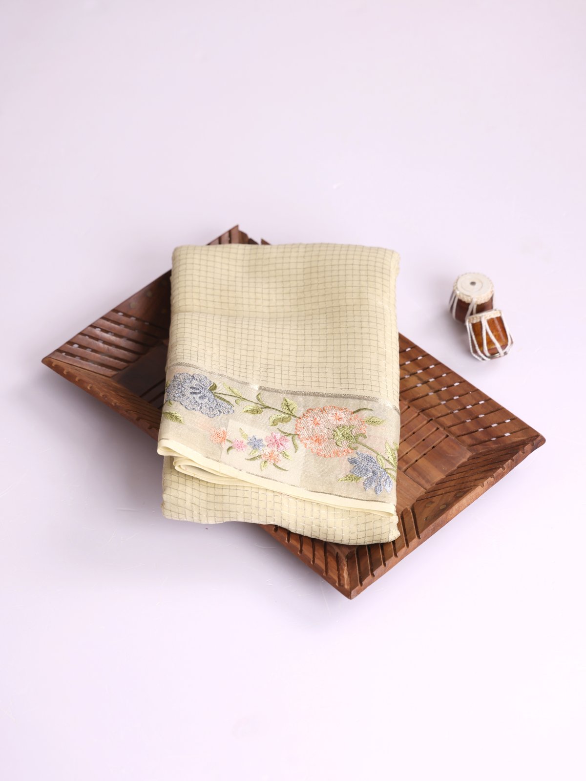 Cream Zari Checked Georgette Silk Saree With Embroidered Border