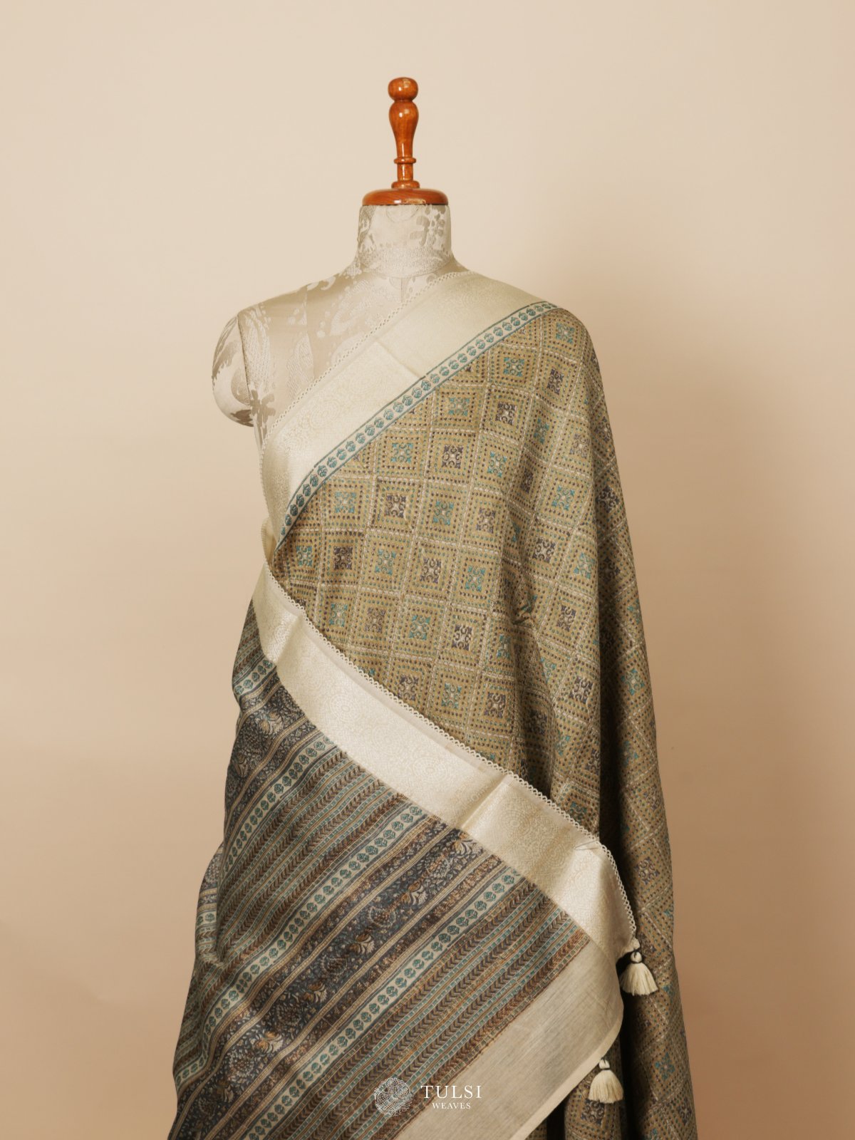 Dark Beige Munga Tussar Silk Saree