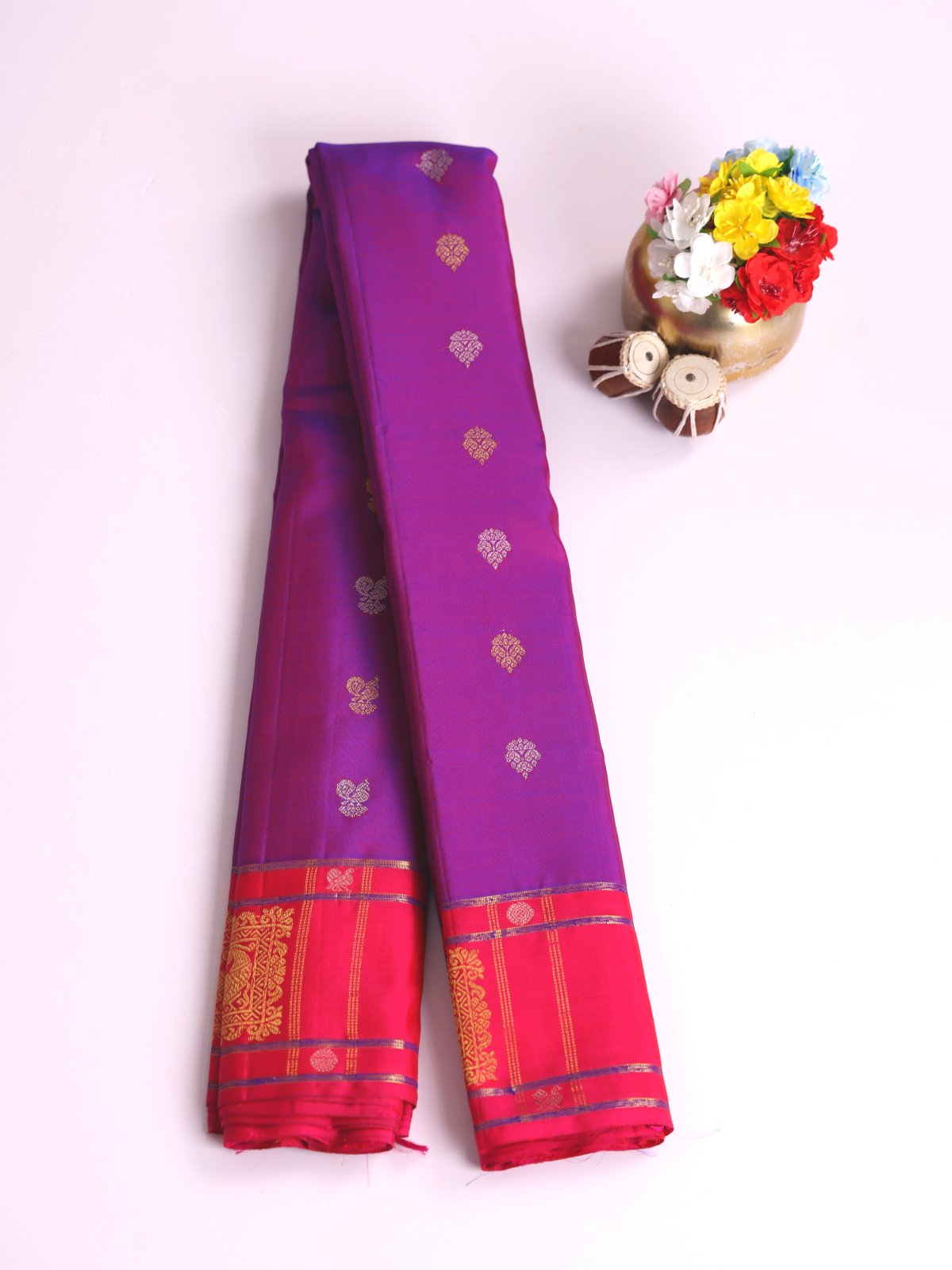 Purple Gadwal Silk Saree with Reddish Pink Border