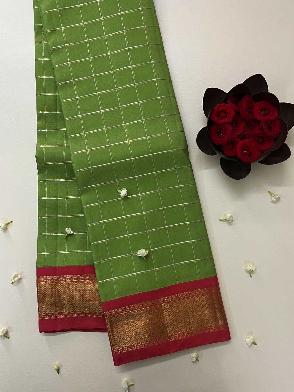 Checked Green Kanjeevaram Silk Saree With Pink Border