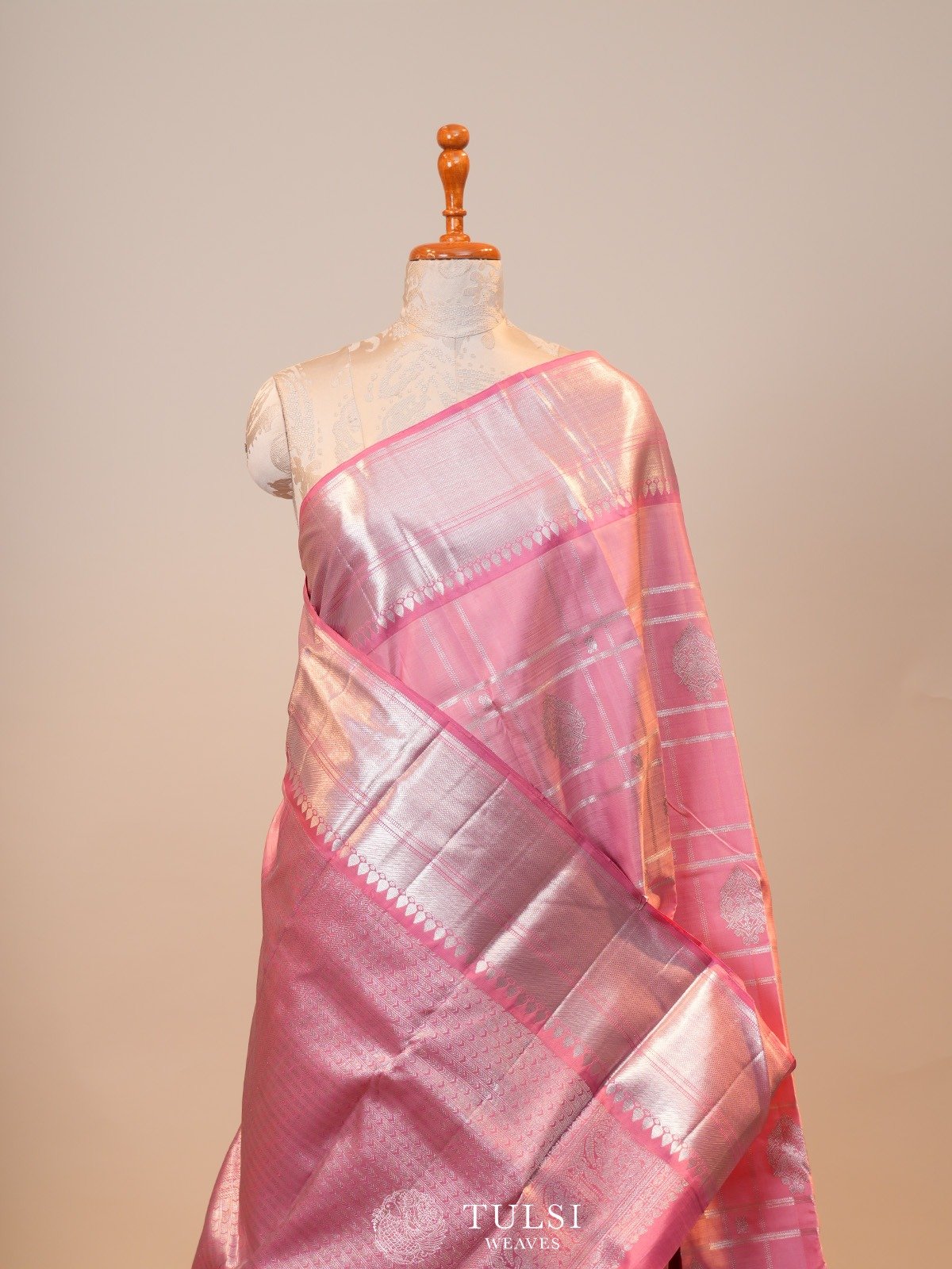 Peach Kanjeevaram Silk Saree with Contrast Border