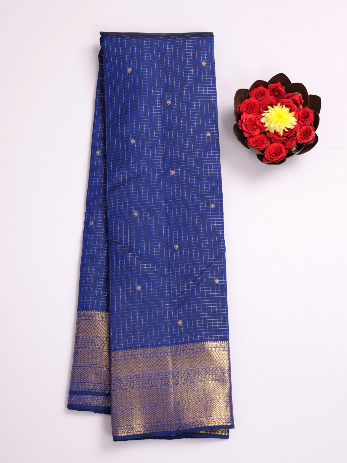 Blue Zari Checked Kanjeevaram Silk Saree With Zari Border